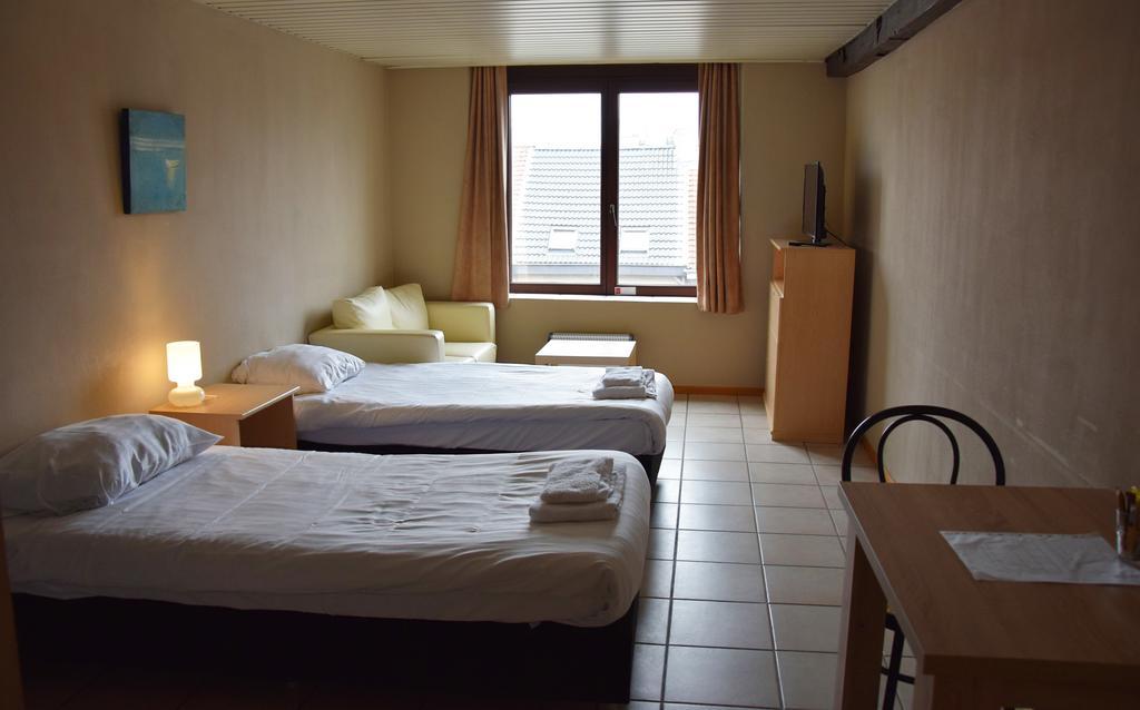 Condo Gardens Anvers Extérieur photo