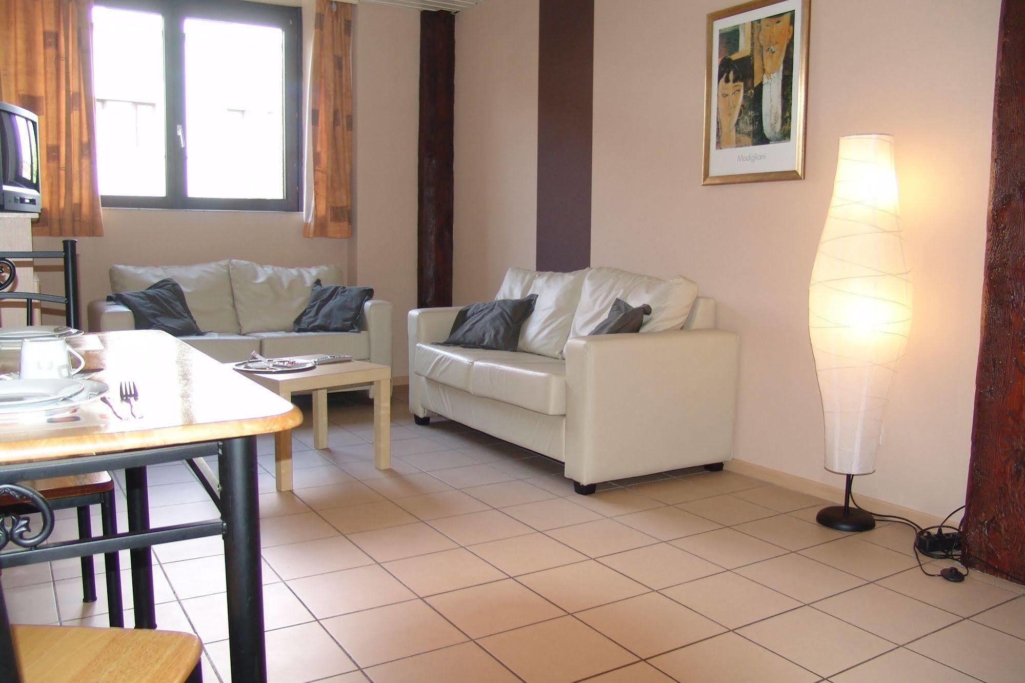 Condo Gardens Anvers Extérieur photo
